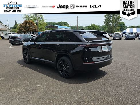 Used 2024 Jeep Wagoneer Launch Edition AWD/4WD image 7