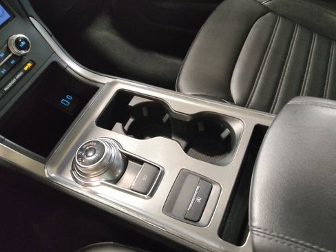 Used 2022 Ford Edge SEL image 26