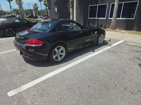 Used 2012 BMW Z4 sDrive28i RWD image 4