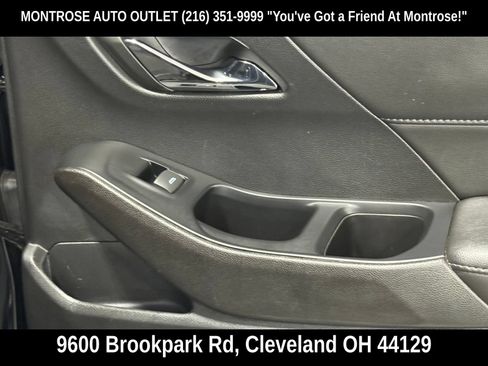 Used 2023 Chevrolet Traverse LT FWD image 48
