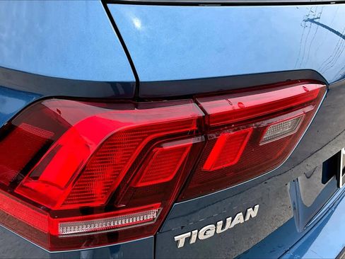 Used 2019 Volkswagen Tiguan S FWD image 27