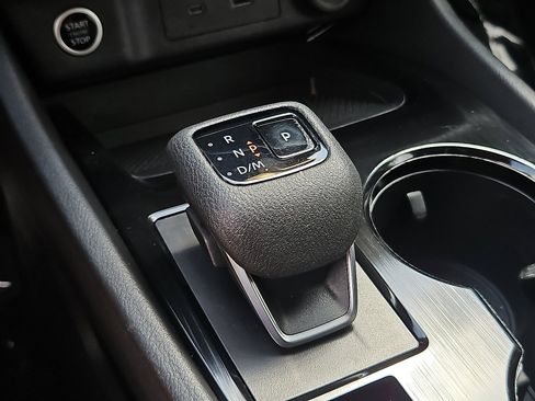 Certified 2023 Nissan Rogue SV image 14