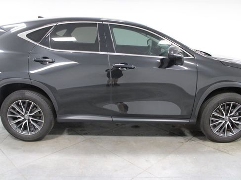 Used 2024 Lexus NX 250 FWD w/ Towing Package (2000 Lbs) image 11