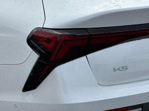 New 2026 Kia K5 EX image 7