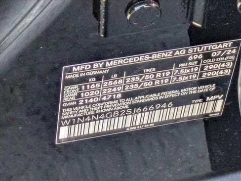 New 2025 Mercedes-Benz GLA 250 image 16