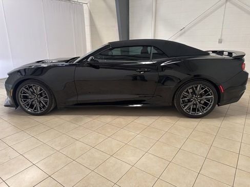 Used 2023 Chevrolet Camaro ZL1 image 2