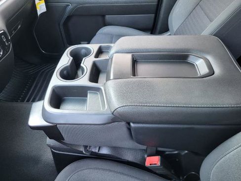 Used 2022 Chevrolet Silverado 1500 RST image 25