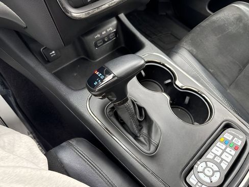 Used 2018 Dodge Durango GT w/ Blacktop Package image 32