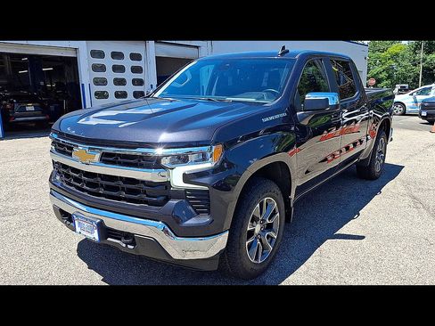 Certified 2023 Chevrolet Silverado 1500 LT AWD/4WD image 4