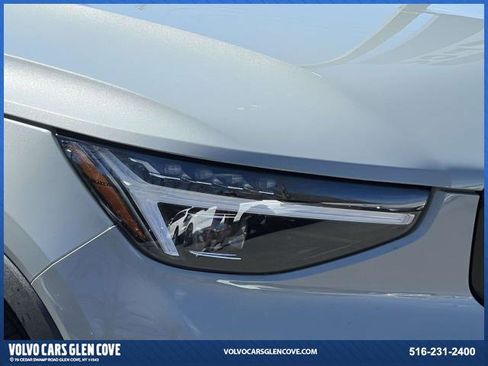 New 2026 Volvo XC40 B5 Ultra w/ Climate Package image 7