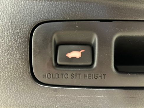 Certified 2025 Honda CR-V Sport Touring image 24