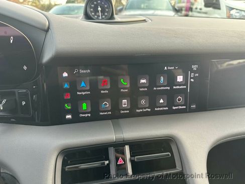 Used 2024 Porsche Taycan image 20