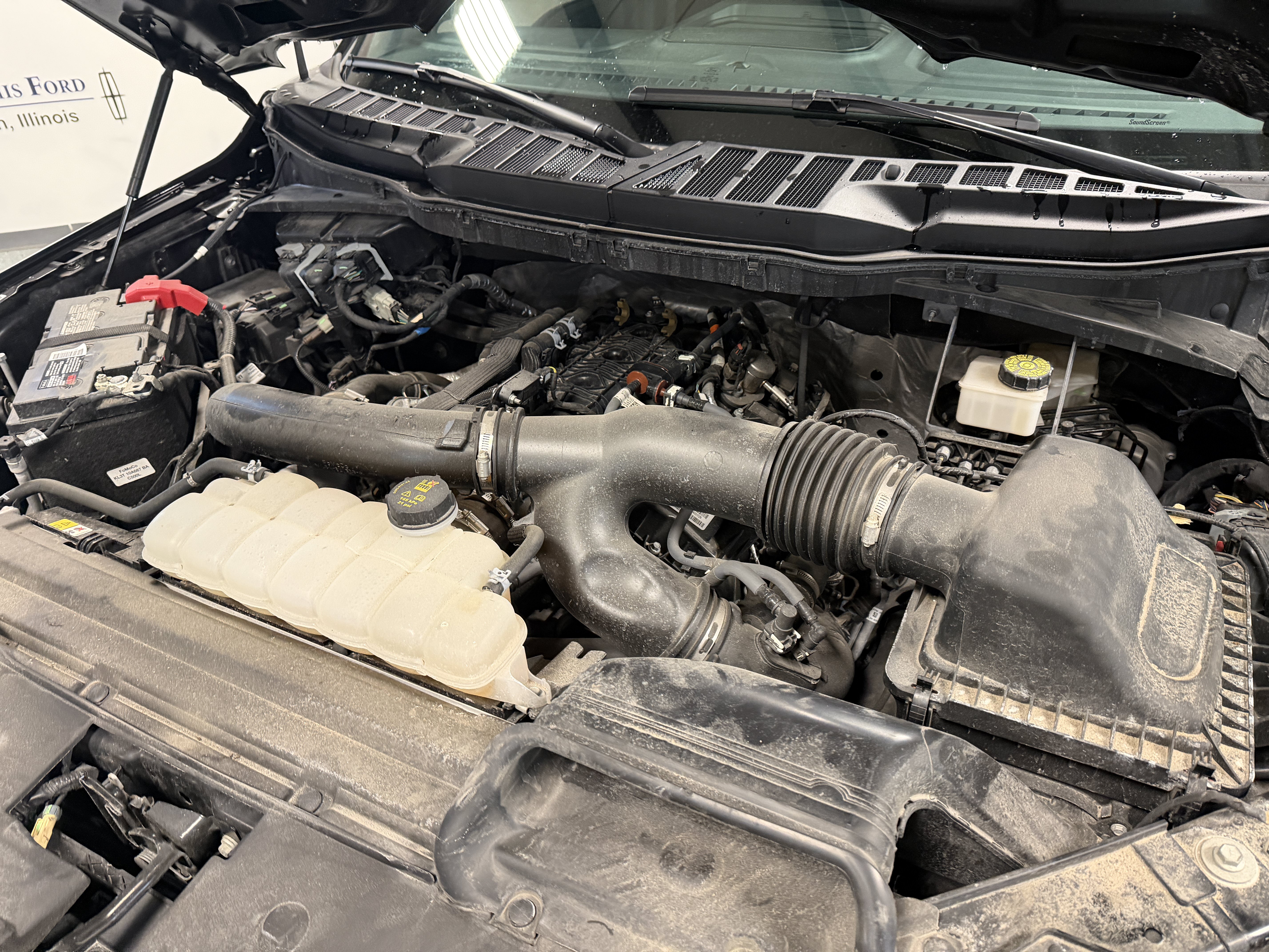 Used 2024 Ford F150 Lariat AWD/4WD image 31