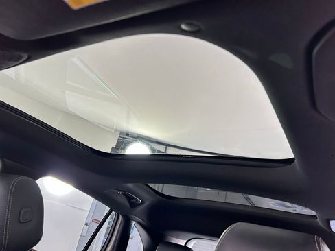 Used 2021 Mercedes-Benz GLA 35 AMG 4MATIC w/ Premium Package image 31