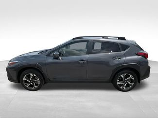 Used 2024 Subaru Crosstrek 2.0i Premium AWD/4WD video 5