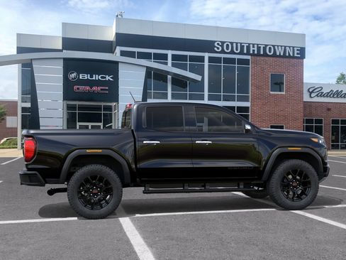 New 2026 GMC Canyon Denali w/ LPO, Denali Black Edition AWD/4WD image 29