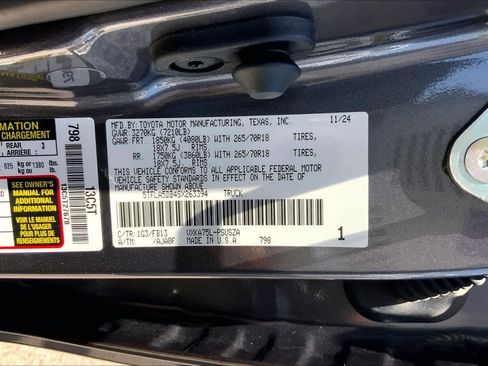 Used 2025 Toyota Tundra SR5 AWD/4WD image 34