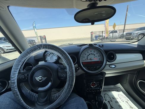 Used 2013 MINI Cooper Clubman S FWD image 9