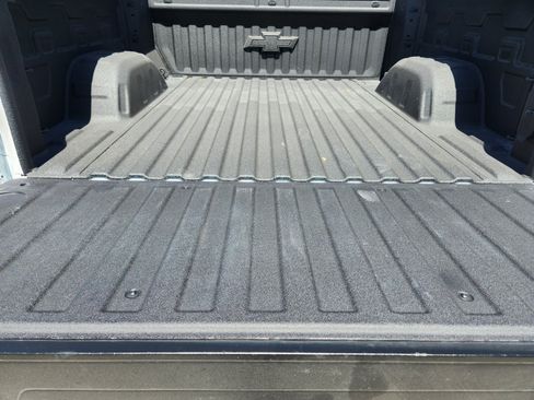 Used 2025 Chevrolet Silverado 1500 High Country AWD/4WD image 26