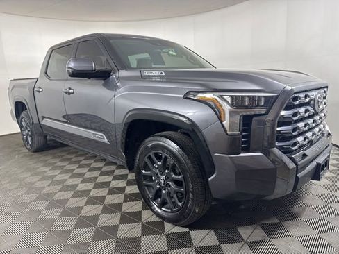 Used 2025 Toyota Tundra Platinum image 1