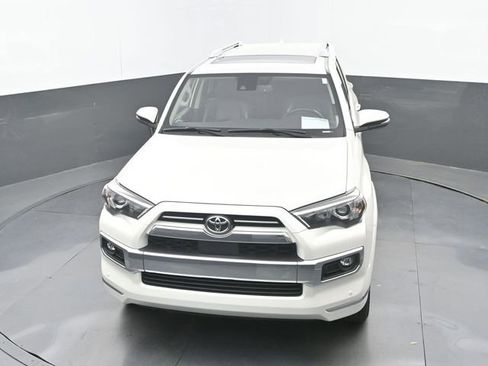 Used 2021 Toyota 4Runner Limited AWD/4WD image 30