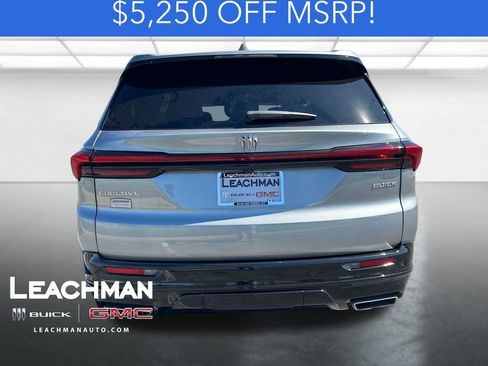 New 2026 Buick Enclave Sport Touring w/ Super Cruise Package FWD image 5