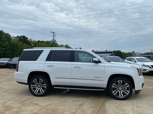 Used 2018 GMC Yukon Denali w/ Open Road Package AWD/4WD image 4