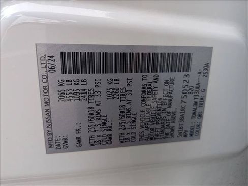 Used 2024 Nissan Rogue SV FWD image 16