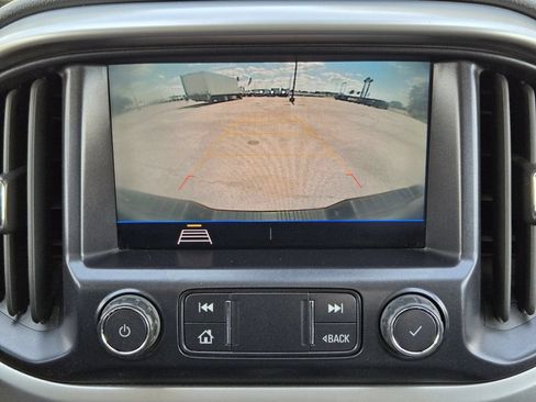 Used 2022 Chevrolet Colorado LT w/ Fleet Safety Package RWD image 19