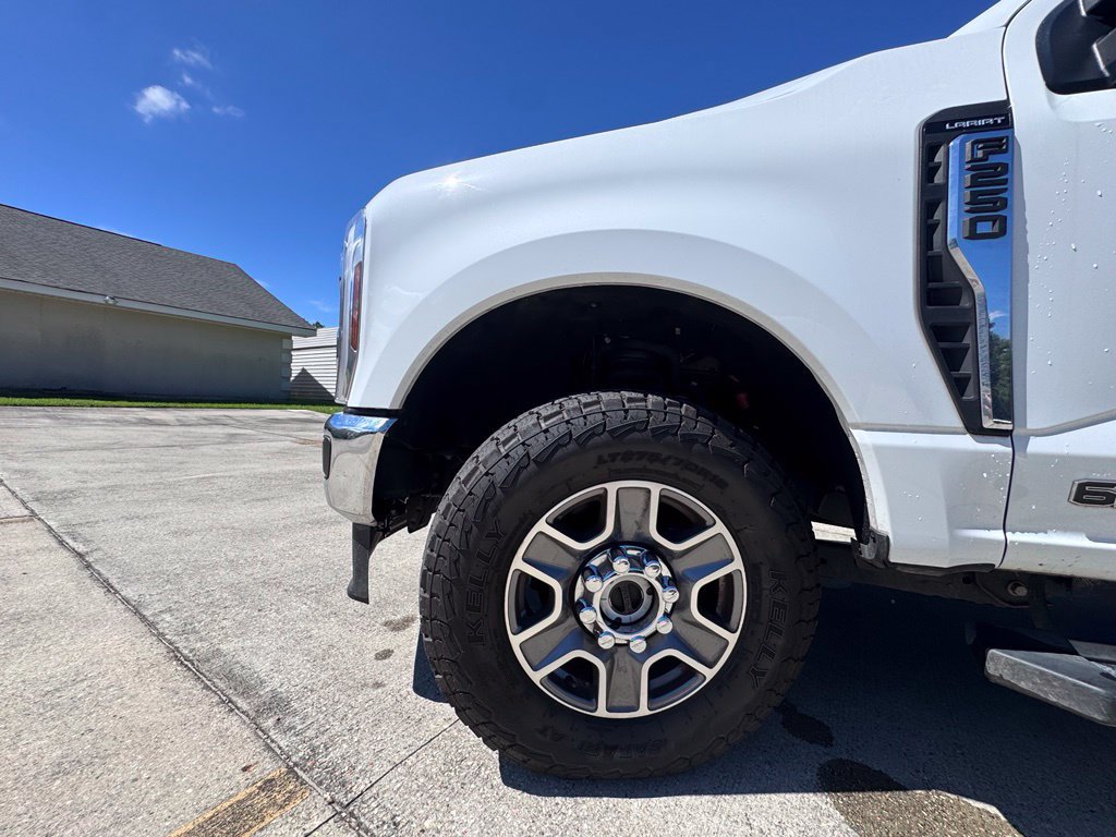 Used 2026 Ford F250 Lariat AWD/4WD image 10