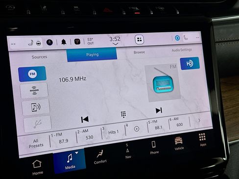 Used 2023 Jeep Grand Cherokee L Summit image 19