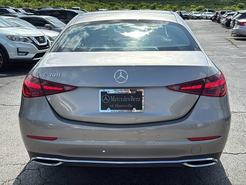 Used 2022 Mercedes-Benz C 300 Sedan image 4