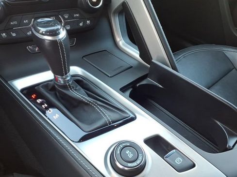 Used 2019 Chevrolet Corvette Stingray w/ 2LT Preferred Equipment Group image 14