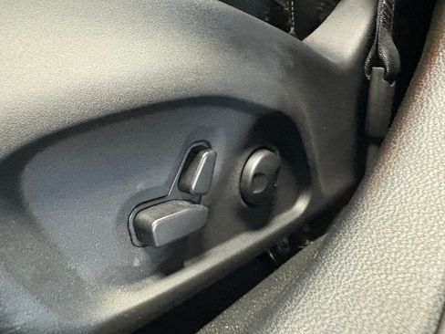 Used 2025 Jeep Compass Limited AWD/4WD image 11