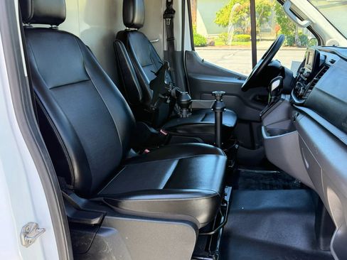 Used 2020 Ford Transit 150 Medium Roof RWD image 15