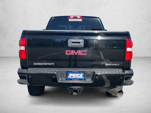 Used 2018 GMC Sierra 2500 Denali w/ Duramax Plus Package AWD/4WD image 6