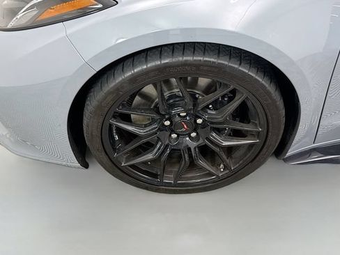 Used 2024 Chevrolet Corvette Z06 RWD image 29