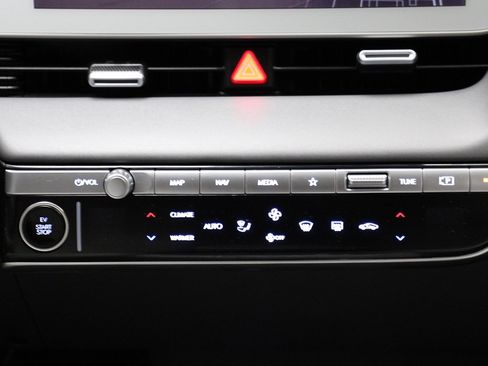 Used 2023 Hyundai Ioniq 5 SEL image 33