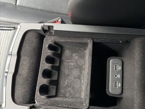 Used 2018 Chrysler 300 S w/ 300S Premium Group 2 AWD/4WD image 21