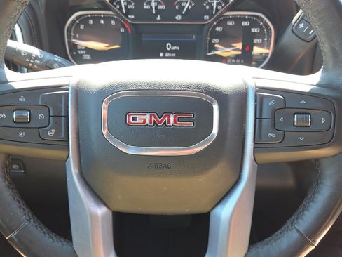 Used 2022 GMC Sierra 1500 Elevation w/ LPO, Elevation Black Package image 31