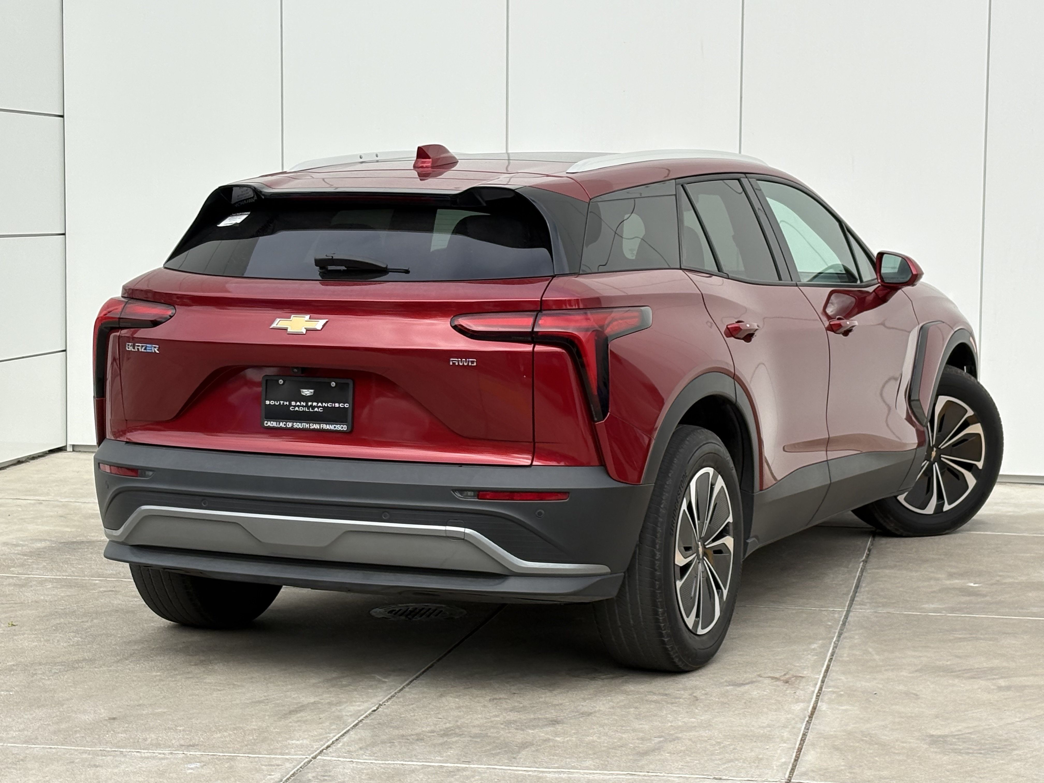 Used 2024 Chevrolet Blazer EV LT AWD/4WD image 7