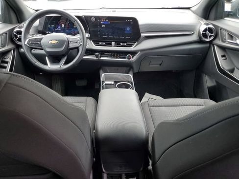Certified 2025 Chevrolet Equinox LT w/ Safety and Technology Package AWD/4WD image 19