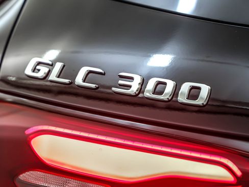 Certified 2025 Mercedes-Benz GLC 300 GLC 300 SUV image 10