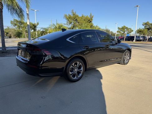 Certified 2024 Honda Accord EX image 4