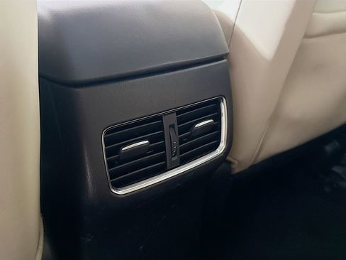 Used 2019 MAZDA CX-5 Touring image 26