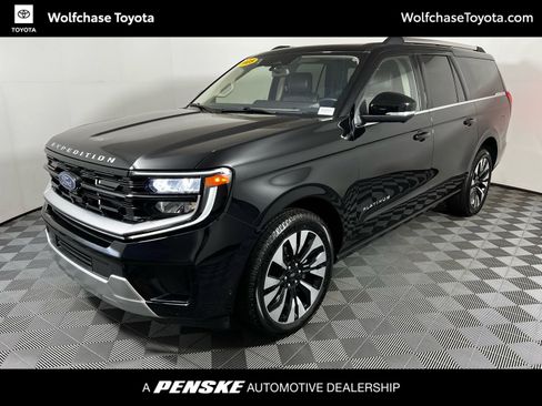 Used 2025 Ford Expedition Max Platinum w/ Driver's Package image 1