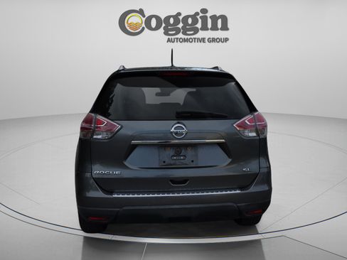 Used 2016 Nissan Rogue SL w/ SL Premium Package image 4