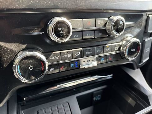 New 2026 Ford F450 Lariat AWD/4WD image 29