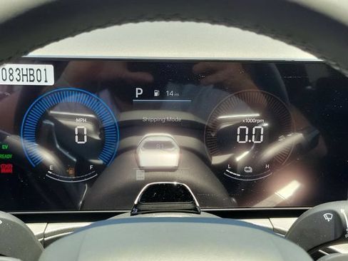 New 2026 Hyundai Santa Fe SEL FWD image 9