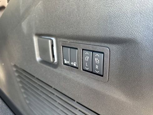 New 2026 Chevrolet Suburban High Country w/ Sun And Tow Package image 14